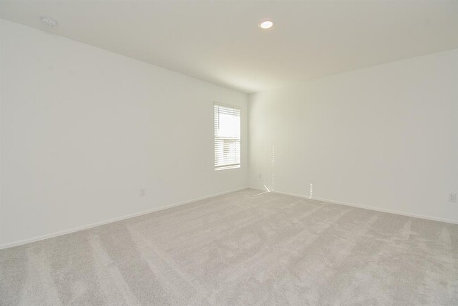 Building Photo - 5226 Sunvalley Bend Dr