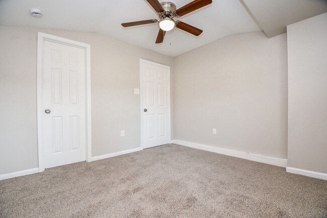 Building Photo - 2928 Wayne St