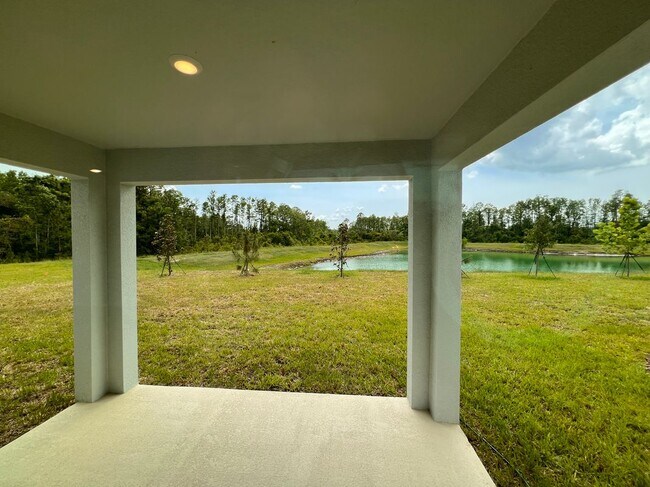 Building Photo - 10503 Farm Hl Ave