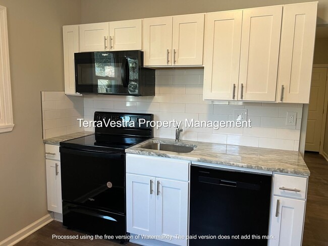 Building Photo - 139-141 S 2nd Street, Millville, NJ 08332
