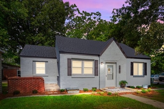 Building Photo - 4196 N Lee St