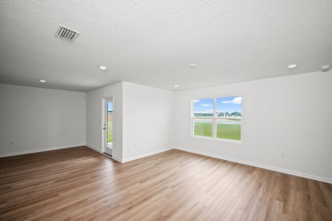 Building Photo - 1287 Hayward Lp