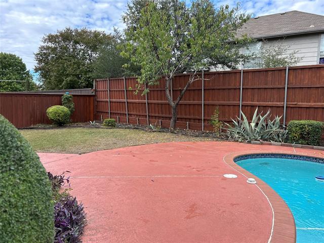 Building Photo - 817 Ashburn Pl