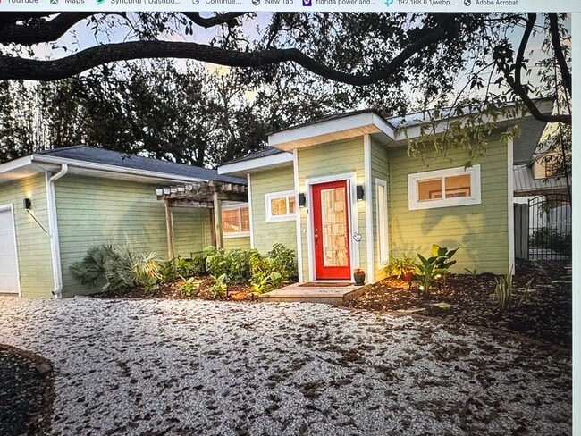 Building Photo - 3521 Almeria Ave