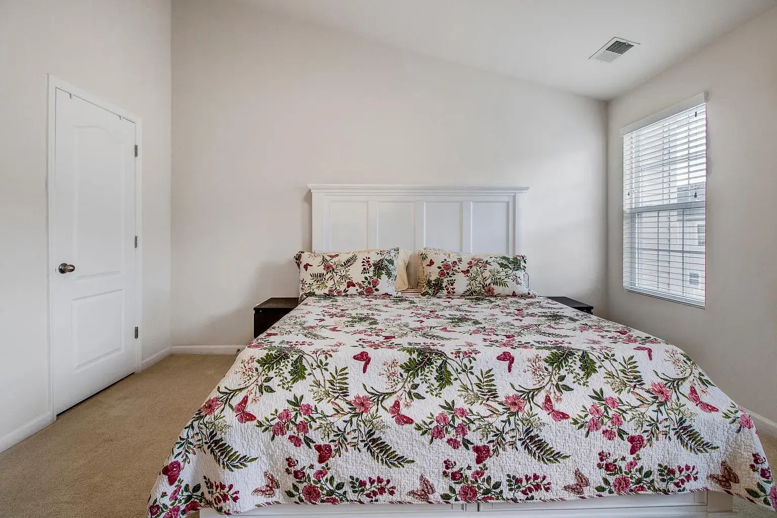 Building Photo - 7932 Pettigrew St