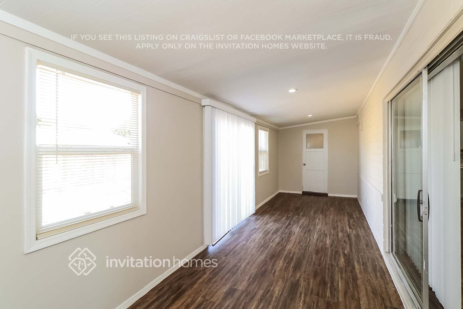 Building Photo - 3146 W Cactus Rd