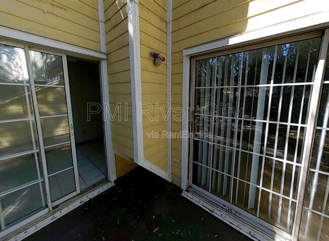 Building Photo - 1539 Summer Sands Dr