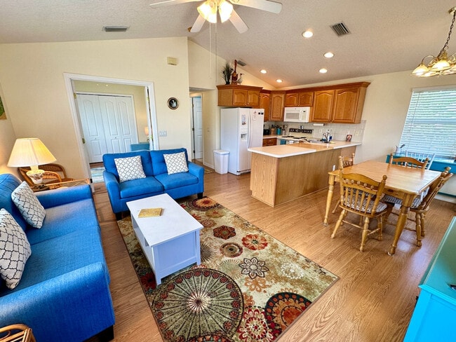 Building Photo - 388 Nettles Blvd