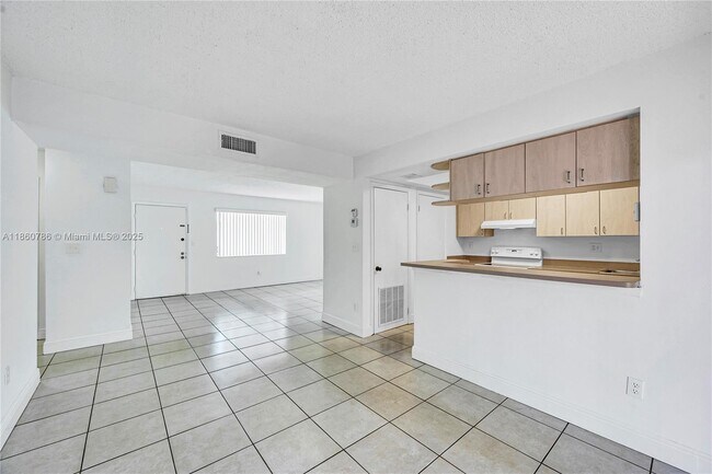 Building Photo - 8401 SW 107th Ave