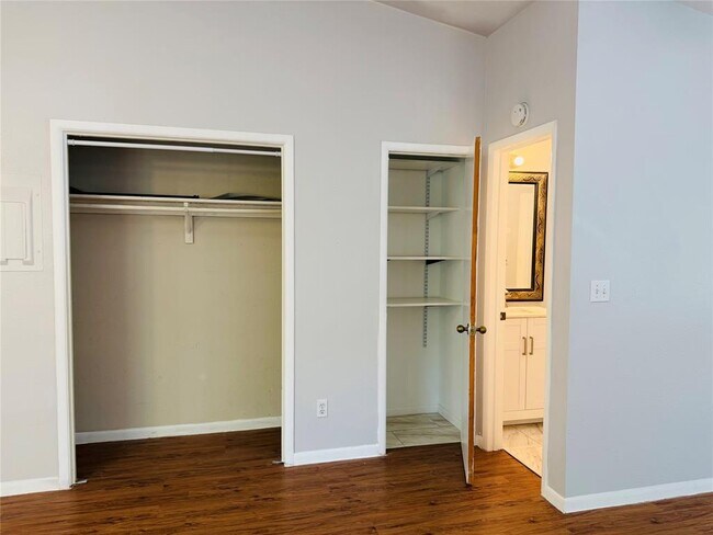 Building Photo - 8101 Williamson Creek Drive