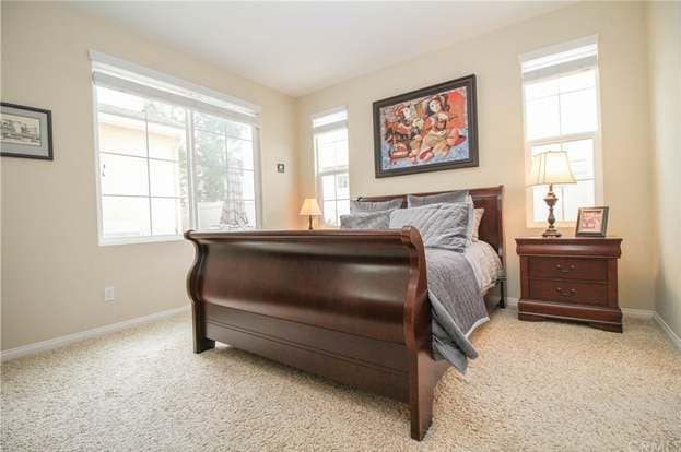 Building Photo - 45855 Daviana Way