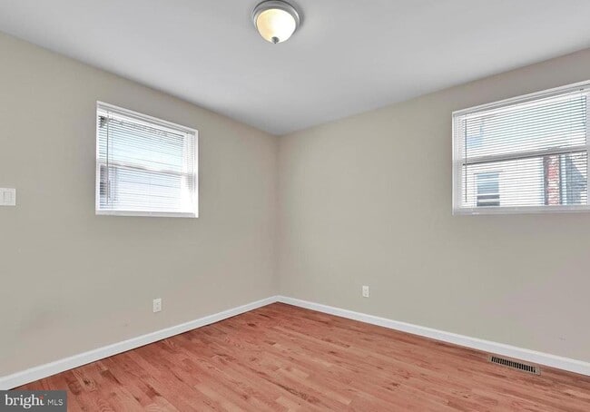 Building Photo - 1318 S Reese St
