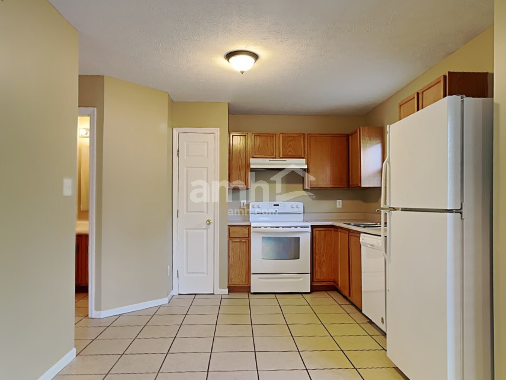 Building Photo - 127 Strawberry Fields Dr