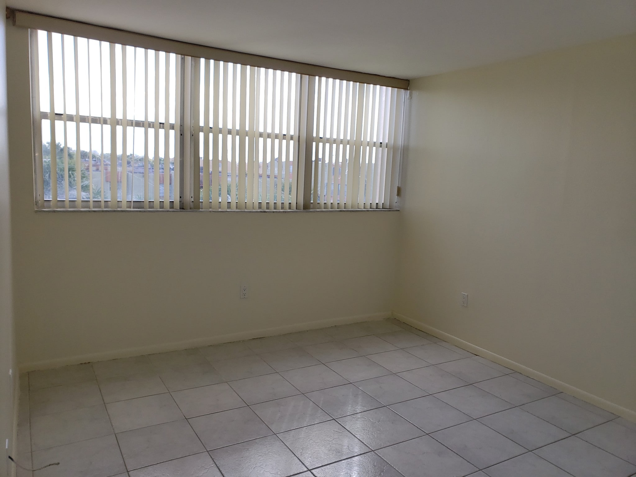 Building Photo - 9431 SW 4th St