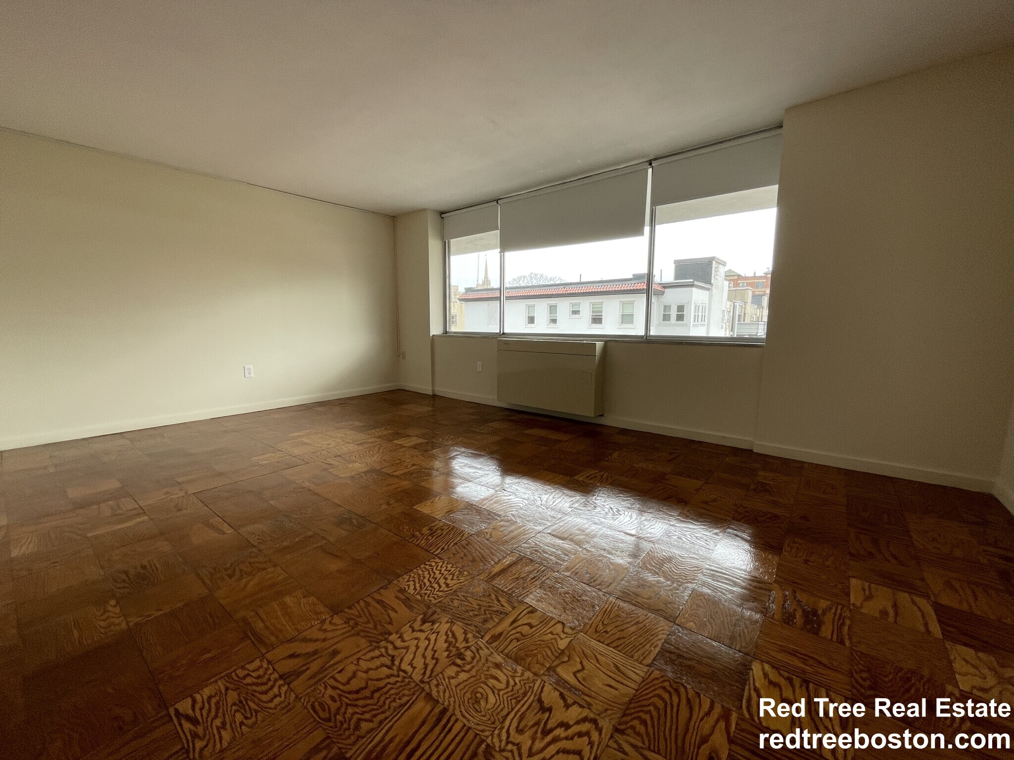 Building Photo - 101 Monmouth St