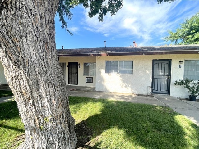 Building Photo - 26098 10th St