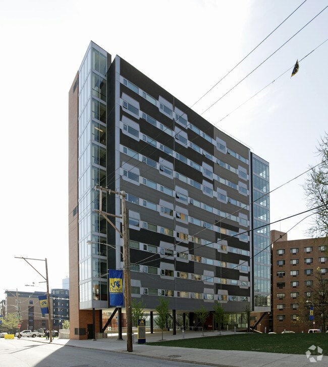 Building Photo - Race Hall