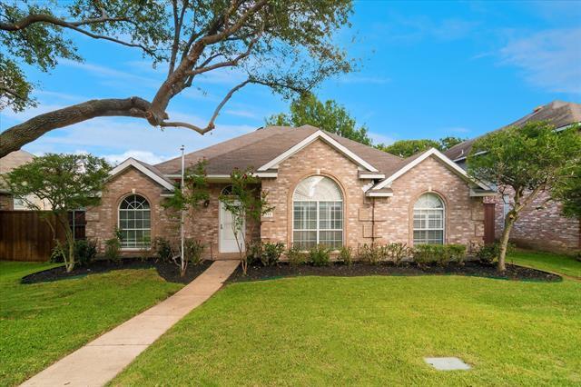 Primary Photo - 711 Cottonwood Bend Dr