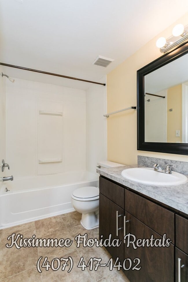 Building Photo - Beautiful Condo with 2-bedroom and 2-bathroom in the heart of Kissimmee