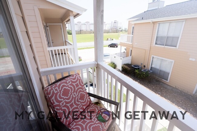 Building Photo - 3506 Cove View Blvd