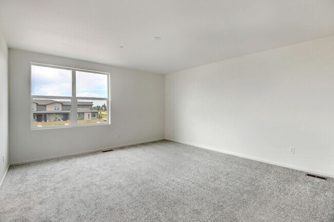 Building Photo - 4954 Denys Dr.