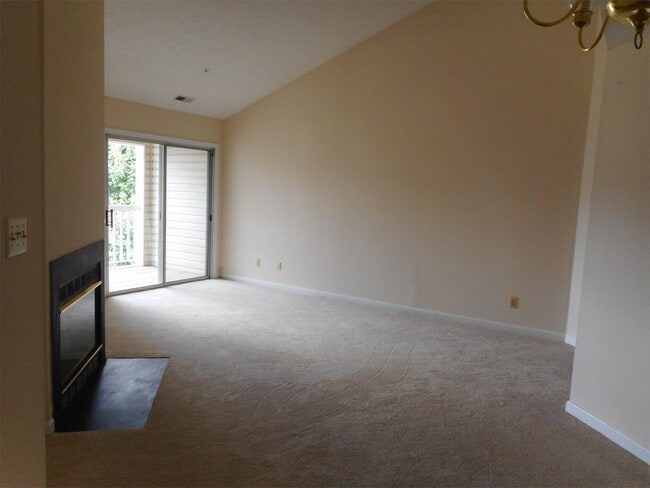 Building Photo - 104 Bayland Dr