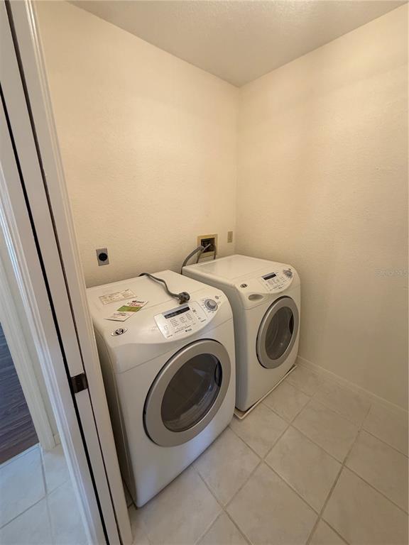 Building Photo - 1612 Blue Lake Cir