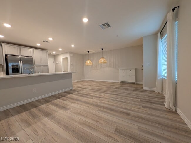 Building Photo - 6206 Foxes Dl St