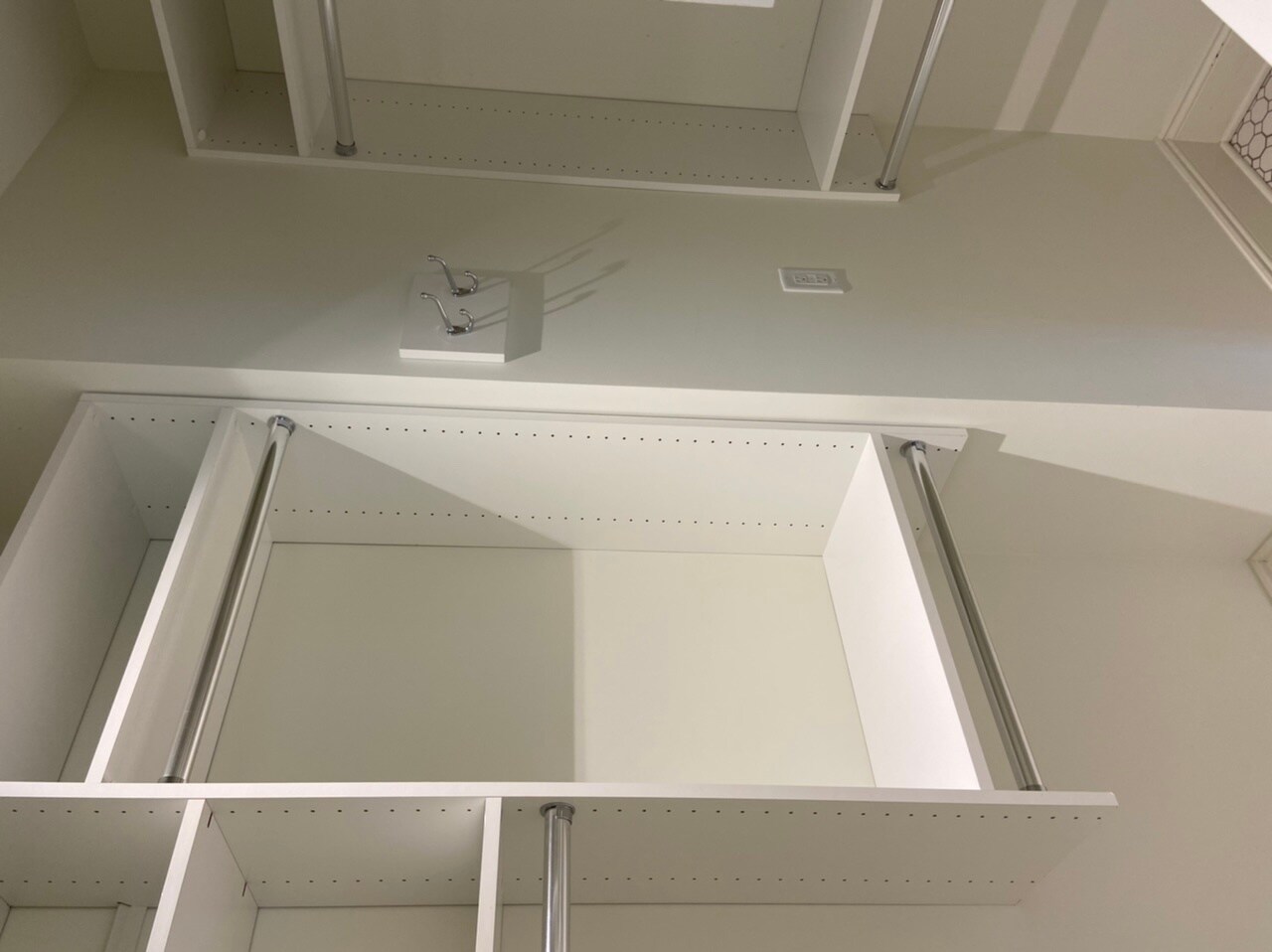 Custom Closet Organizer - 30 Barnes St