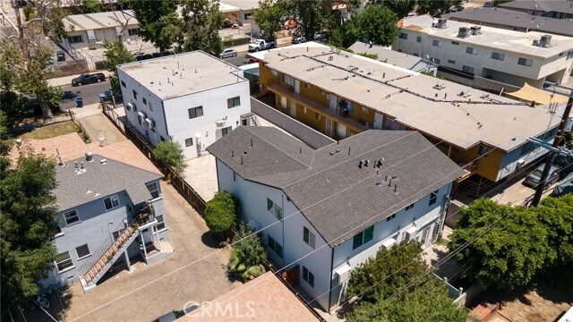 Building Photo - 14734 Gilmore St