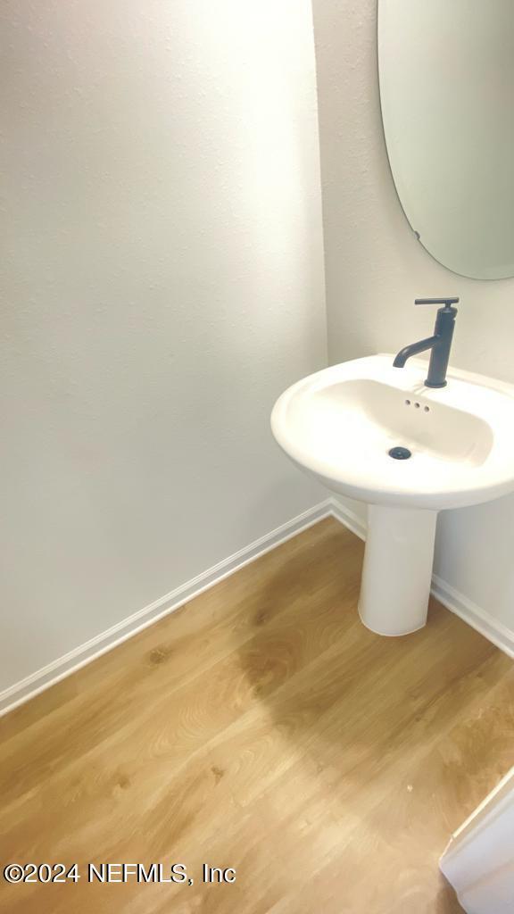 Building Photo - 18 Mellowood Ln