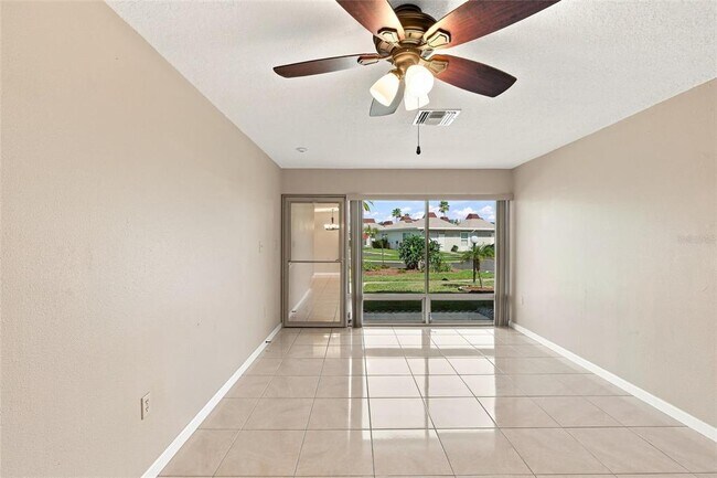Building Photo - 4344 Tahitian Gardens Cir