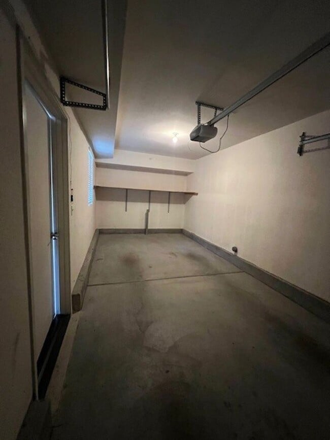 Building Photo - Coming Soon! Otay Ranch Townhouse with att...