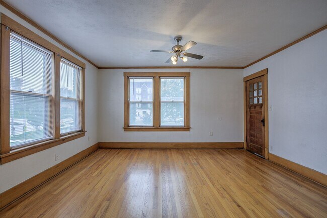 Building Photo - 3310 Jackson St