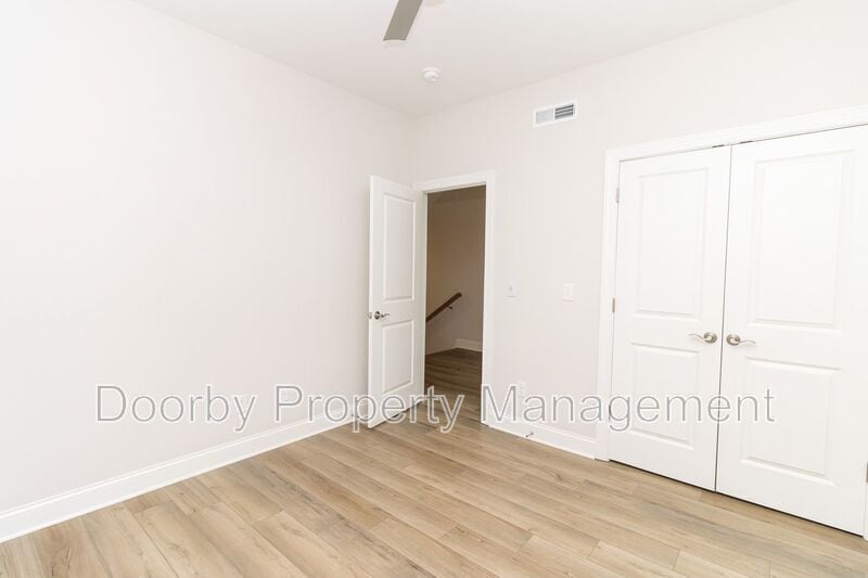 Building Photo - 760 Bespoke Wy