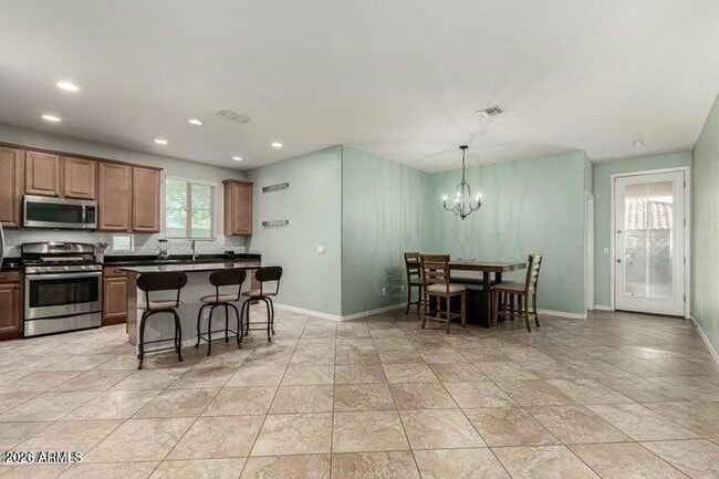 Building Photo - 2981 E Nighthawk Wy