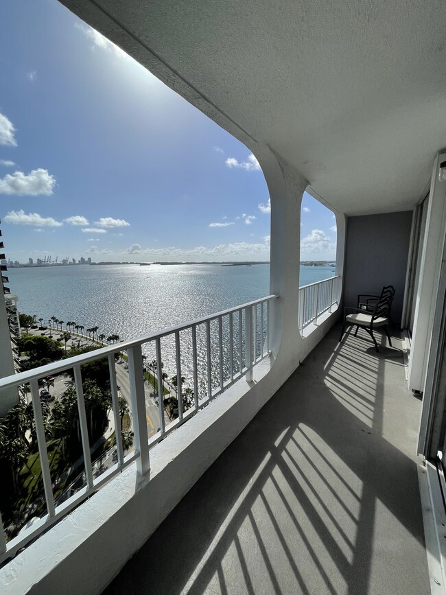 Amazing view - 126 SE 15th Rd