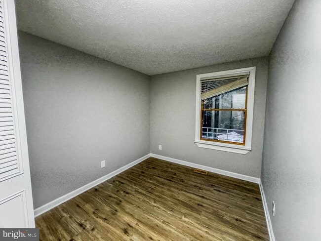 Building Photo - 117 Villa Knoll Ct