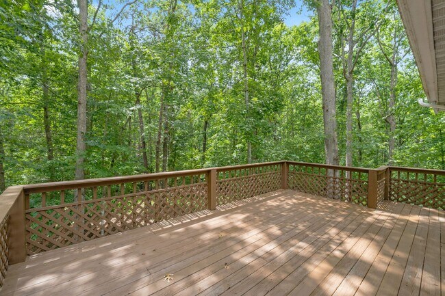 Building Photo - Lake Monticello Rental 3Bed/3Bath House