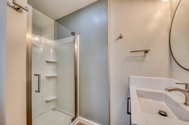 Building Photo - 3052 Eddy Cir