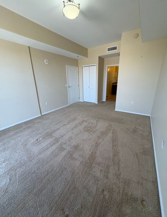 Building Photo - 8255 S Las Vegas Blvd