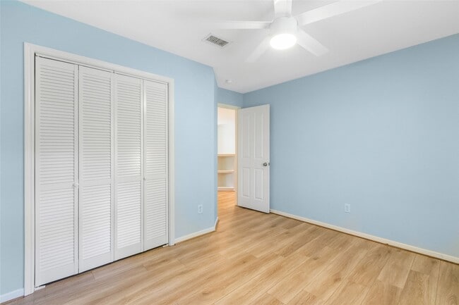 Building Photo - 77 Sugar Grove Ct