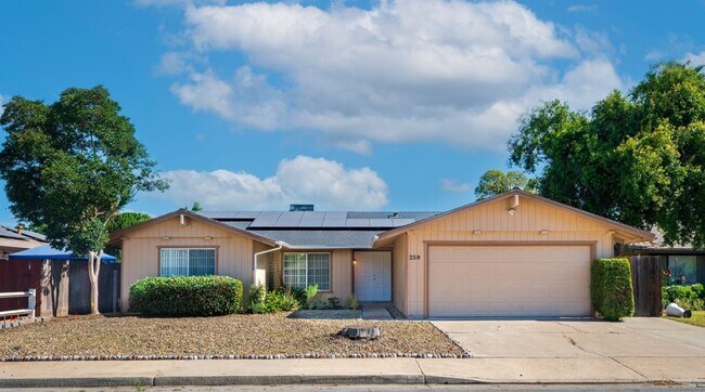 Primary Photo - 259 Silver Star Ct