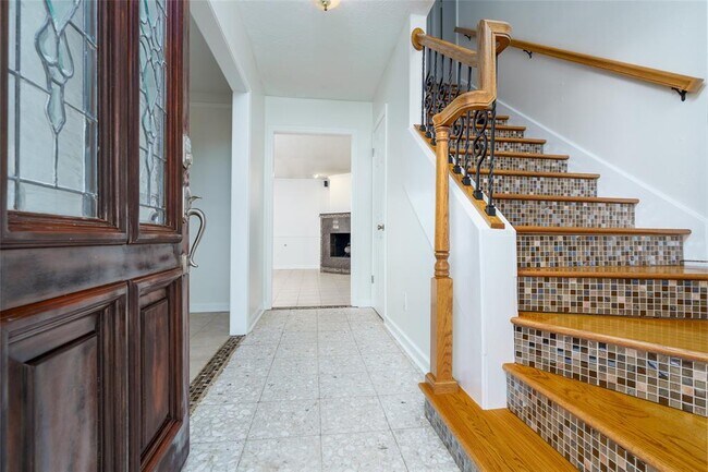 Building Photo - 11602 Jaycreek Dr