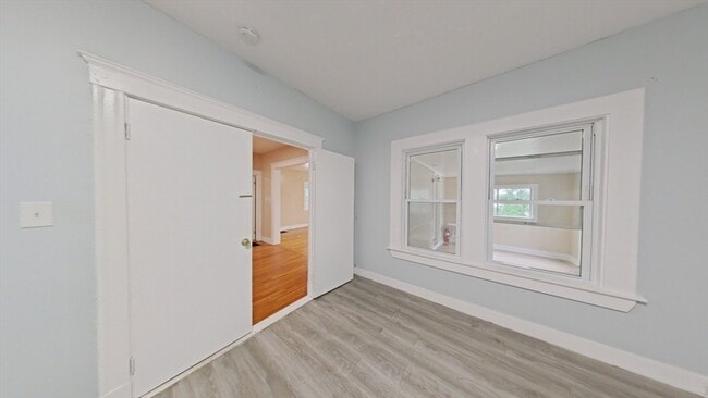 Building Photo - 74 Holbrook Rd