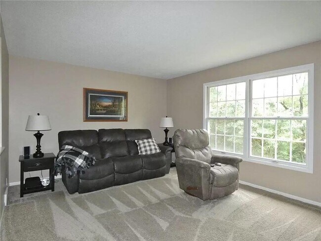 Living Room - 77 Brook Cir