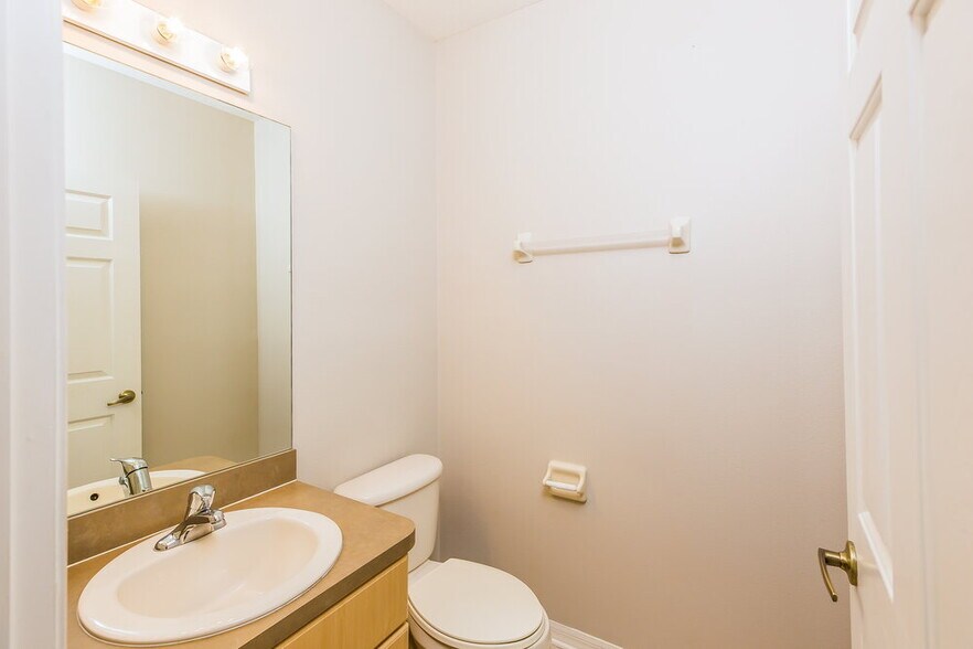 Building Photo - 4163 Day Bridge Pl