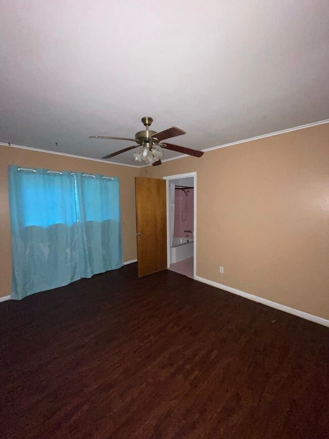 Building Photo - Rental Property