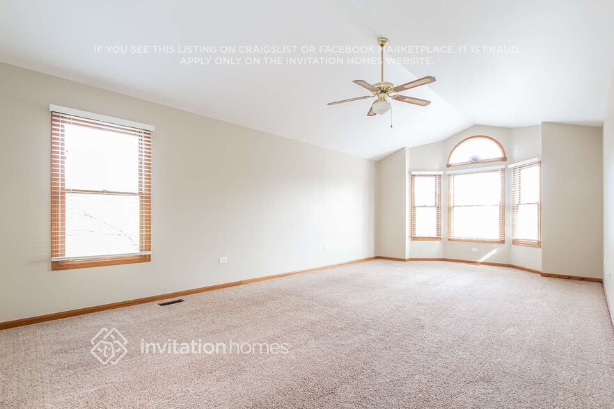 Building Photo - 539 Springwood Ln