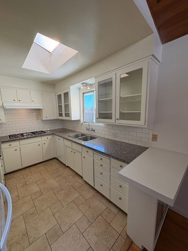 Building Photo - 217 Gridley Rd